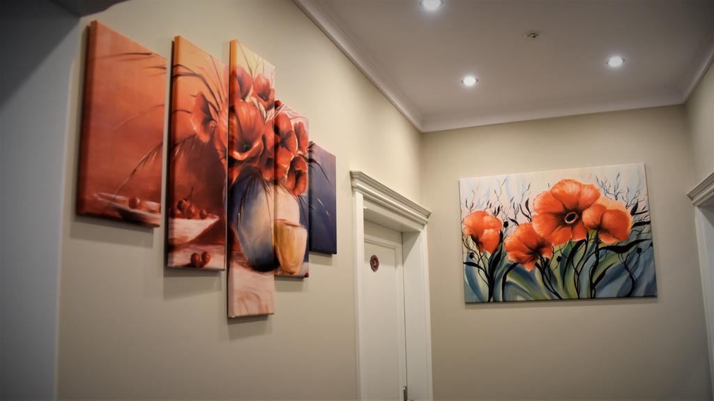 Willa Rozana - Apartamenty I Pokoje Goscinne ซานดอเมียร์ช ภายนอก รูปภาพ